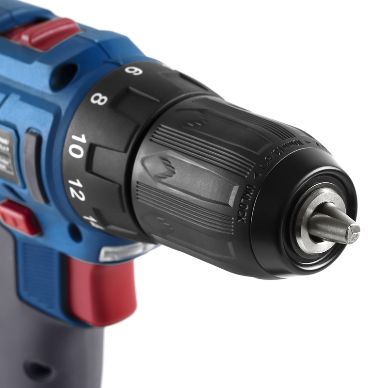 Дрель-шуруповерт Trigger 20102, 2 аккумулятора Li-ion (1,5Ач), 14,4V, 10 мм, 35 Нм, слайдер, кейс